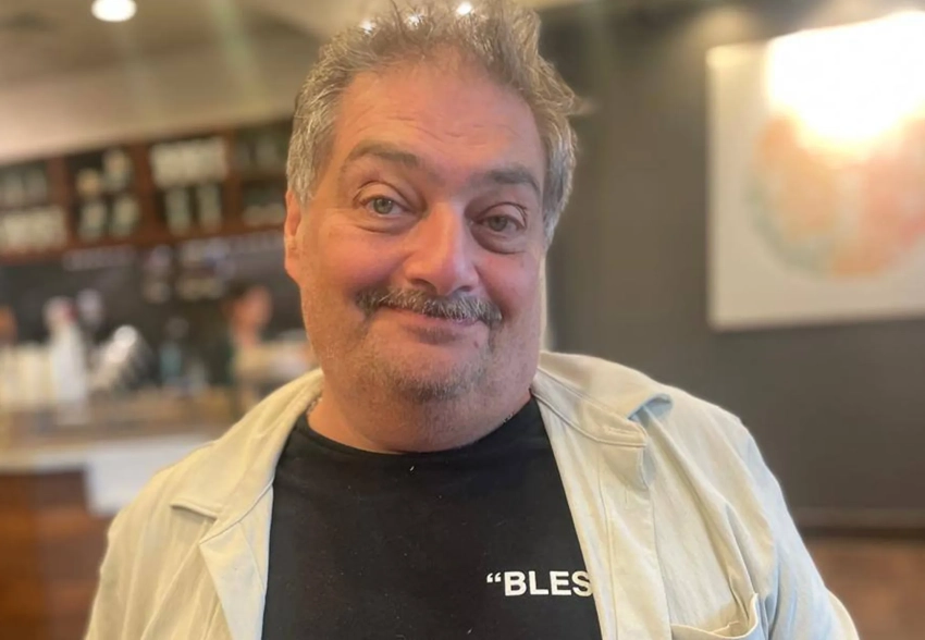 Дмитрия Быкова* заочно приговорили к 7 годам колонии по делу о фейках