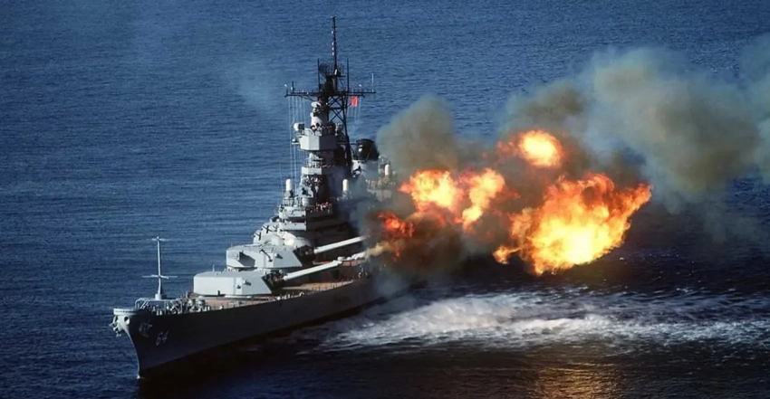 «Красивые шесть дюймов стали»: Трамп заявил о намерении строить линкоры