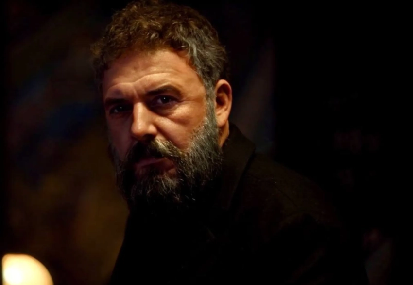 "Чтобы не пришили пропаганду". Максима Виторгана "заменили" в сериале "Бар "Один звонок" на фоне его позиции о СВО