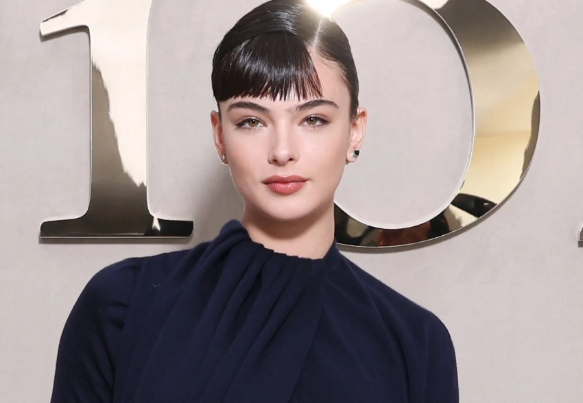 Неделя моды в Париже: Шарлиз Терон, Наталья Водянова с мужем, Ксения Собчак, Джонни Депп и Дженна Ортега на показе Dior