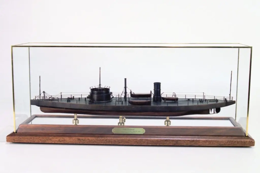 Битва в заливе Мобил. История монитора «Текумсе»