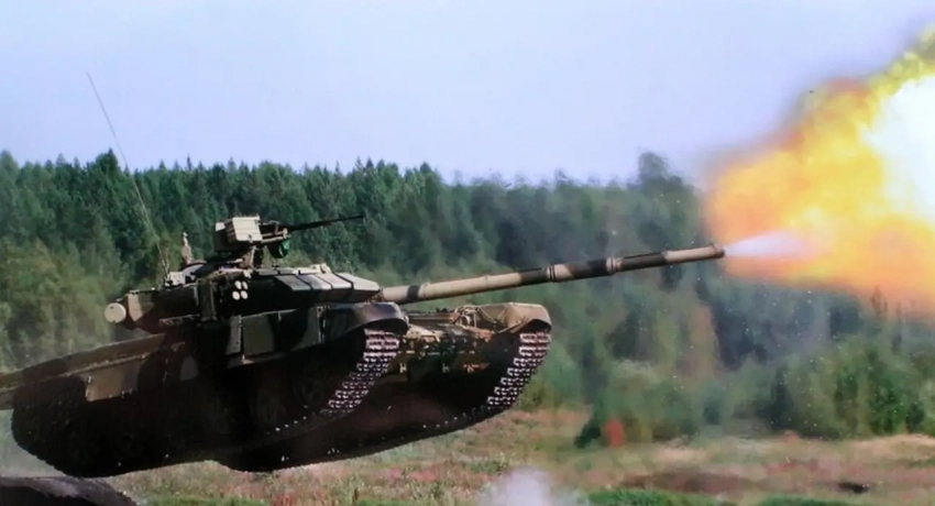 «Эхо войны» добралось до Ирака: танки Т-90SIQ замечены с «мангалами»