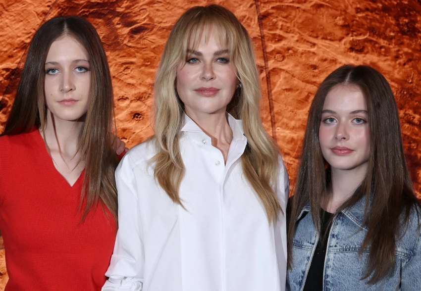 Николь Кидман вышла в свет с дочерьми на фоне развода с Китом Урбаном