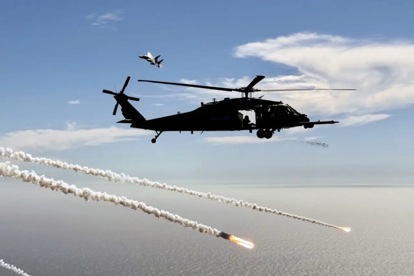 ВМС США будут бороться с БПЛА с помощью вертолётов и искусственного интеллекта