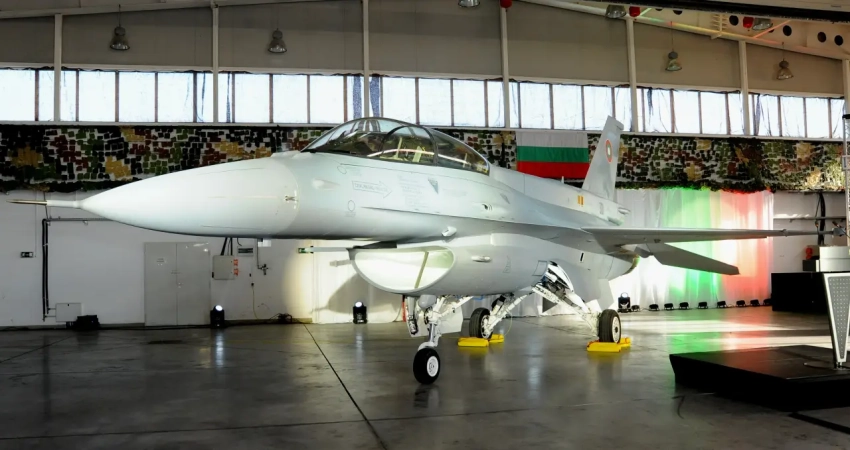Ни один не годен: проблемы с истребителями F-16 ВВС Болгарии
