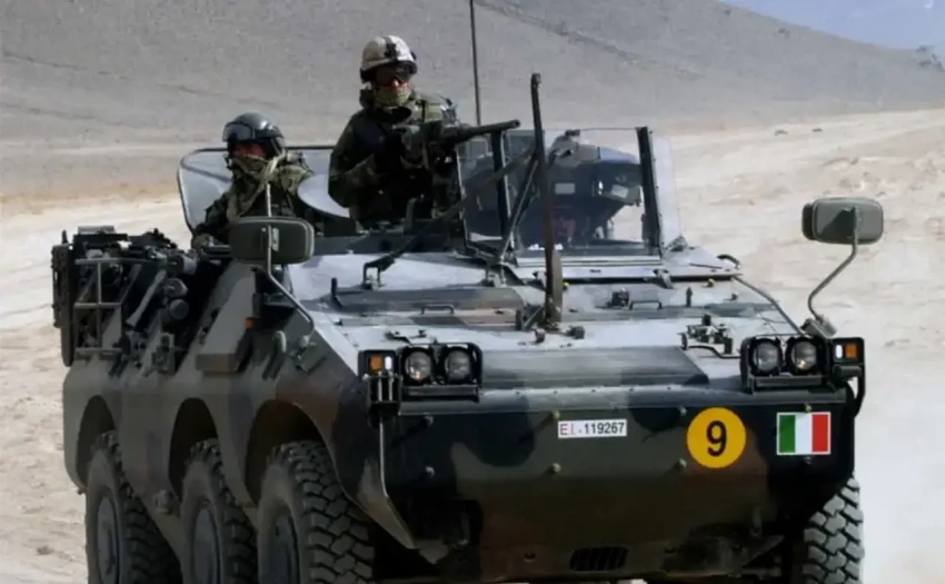 В Словении заметили эшелон с итальянскими бронемашинами VBL Puma 6x6 для ВСУ