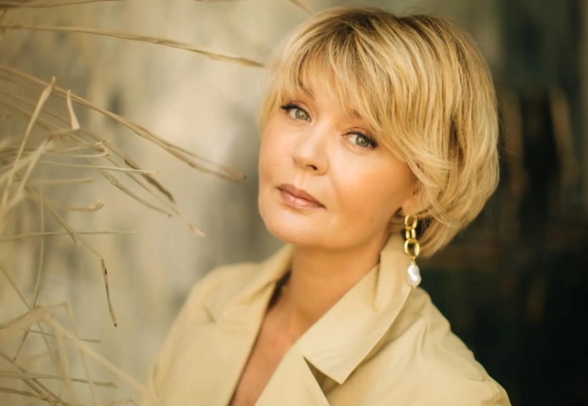 "Помню об этом каждый день". Юлия Меньшова впервые рассказала об аборте