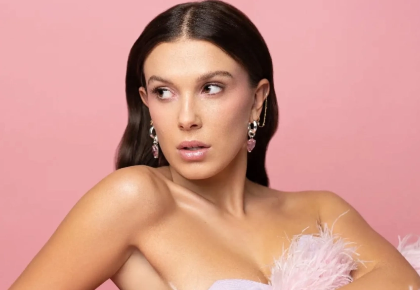 Милли Бобби Браун впервые показала удочерённую девочку