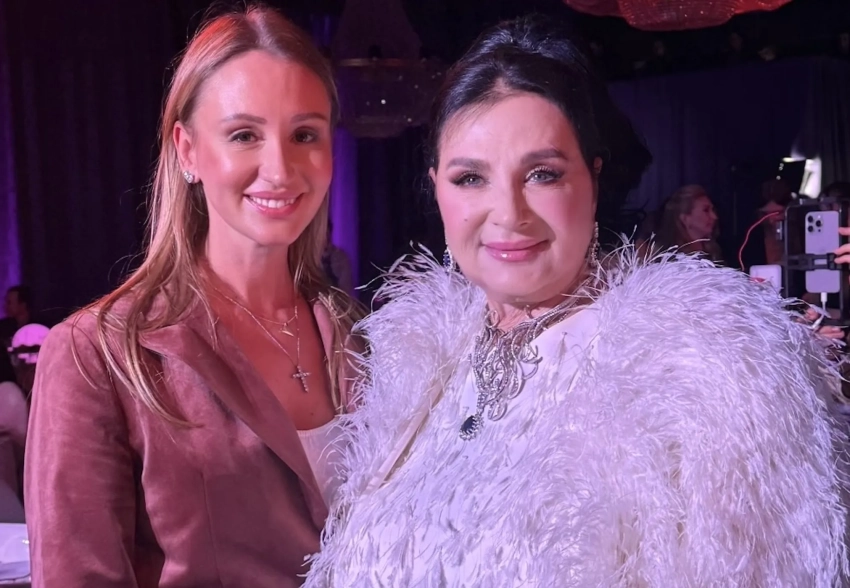 Ирина Винер, Анна Седокова, Алсу, Юлия Барановская и Джиган (на фоне развода) посетили премию в Москве