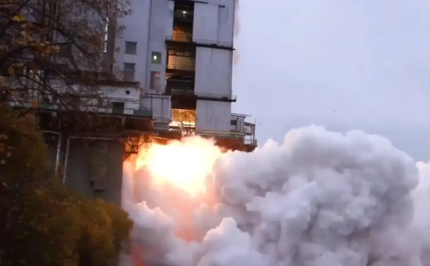 «Роскосмос» провёл огневые испытания первой ступени ракеты «Союз-5»