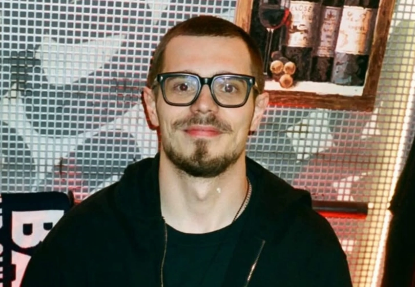 Бойфренд Дины Саевой Никита Ефремов* частично признал вину по делу о спонсировании ФБК**