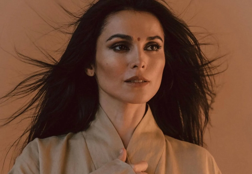 43-летняя Сати Казанова поступила в РУДН и будет изучать философию Индии