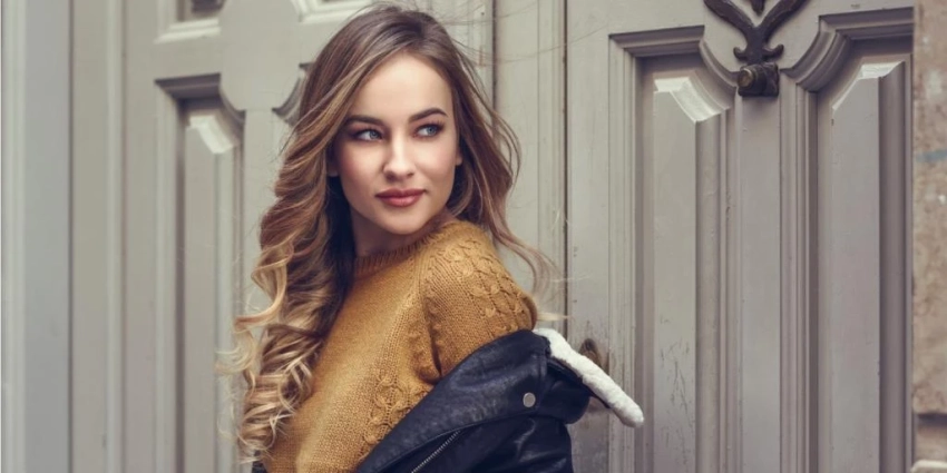 С утра и до вечера: 5 лайфхаков для стойкой укладки, которые действительно работают