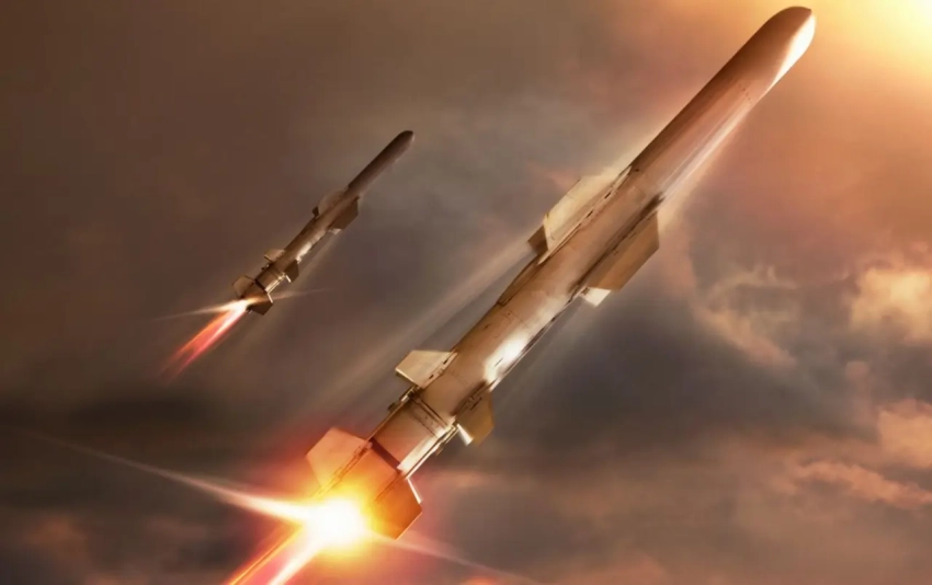 Паническая погоня за Россией и Китаем