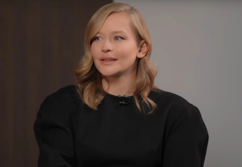 "Хочу, чтобы меня любили". Юлия Пересильд о новом романе, детях, самокритике и полёте Лорен Санчес в космос