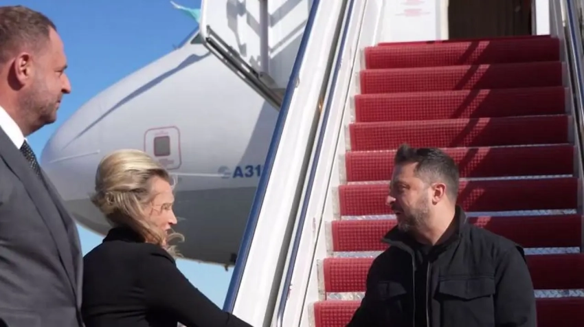 Прибывшего в США Зеленского встретил Ермак и новость о встрече Трампа и Путина