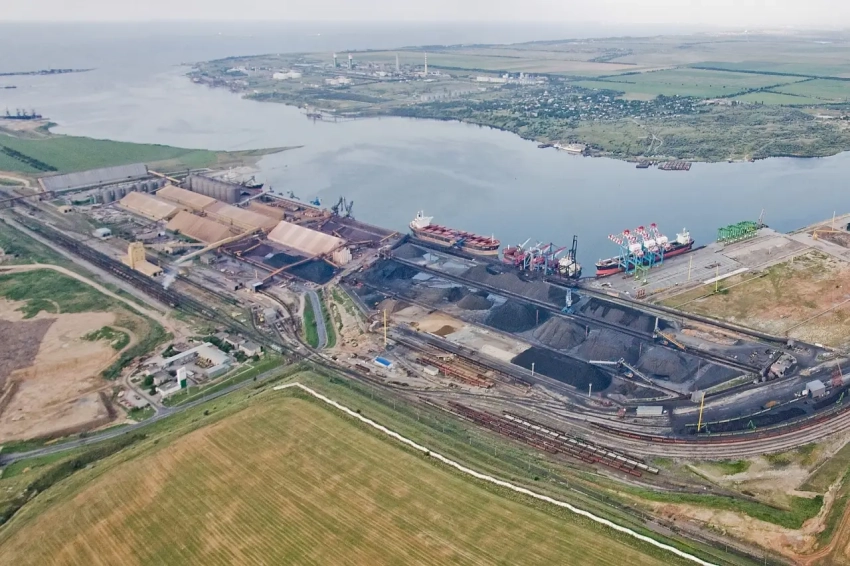 ВС России нанесли комбинированный удар по одесскому порту Южный