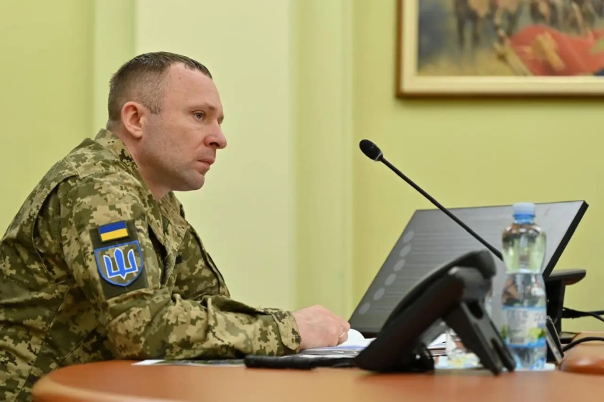 Проваливший оборону Покровска генерал Драпатый отправлен оборонять Харьков