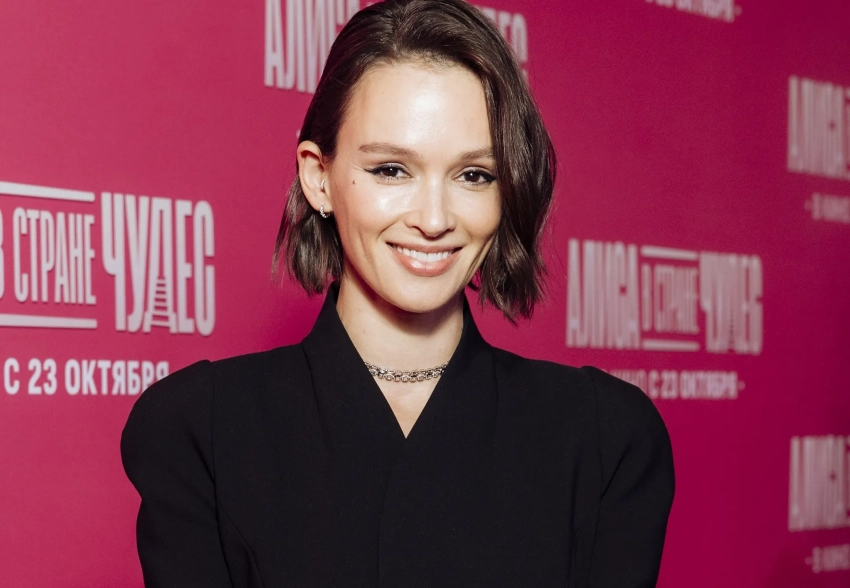 Паулина Андреева вышла в свет с кольцом на безымянном пальце на фоне слухов о примирении с Фёдором Бондарчуком