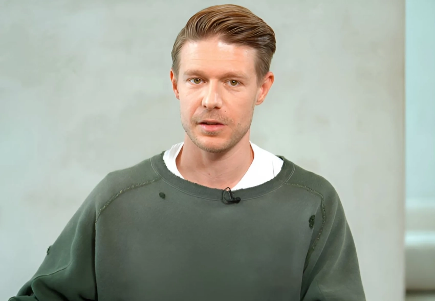 "Мы обнялись вначале". Никита Ефремов рассказал о первой встрече с отцом Михаилом Ефремовым после его выхода из колонии