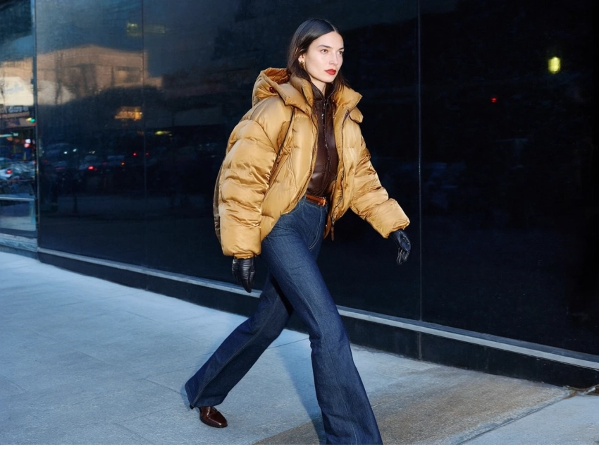 Какие джинсы будут в моде зимой 2025-26 года: за ними охотятся стильные женщины