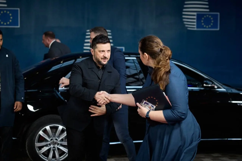 Зеленский знает, что не переживёт капитуляцию, поэтому будет тянуть - эксперт