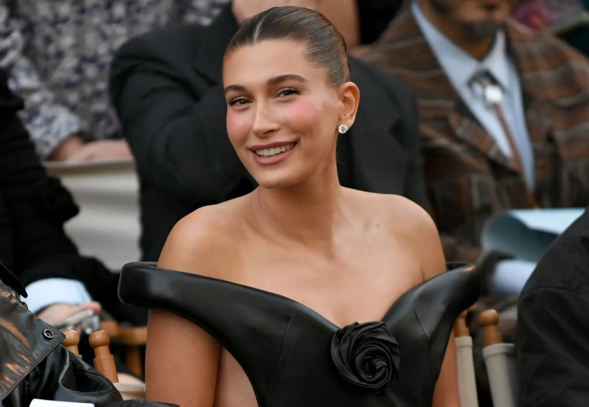 Гвинет Пэлтроу, Хейли Бибер, Николь Кидман, Кендалл Дженнер и Бруклин Бекхэм с женой на шоу Vogue World в Лос-Анджелесе