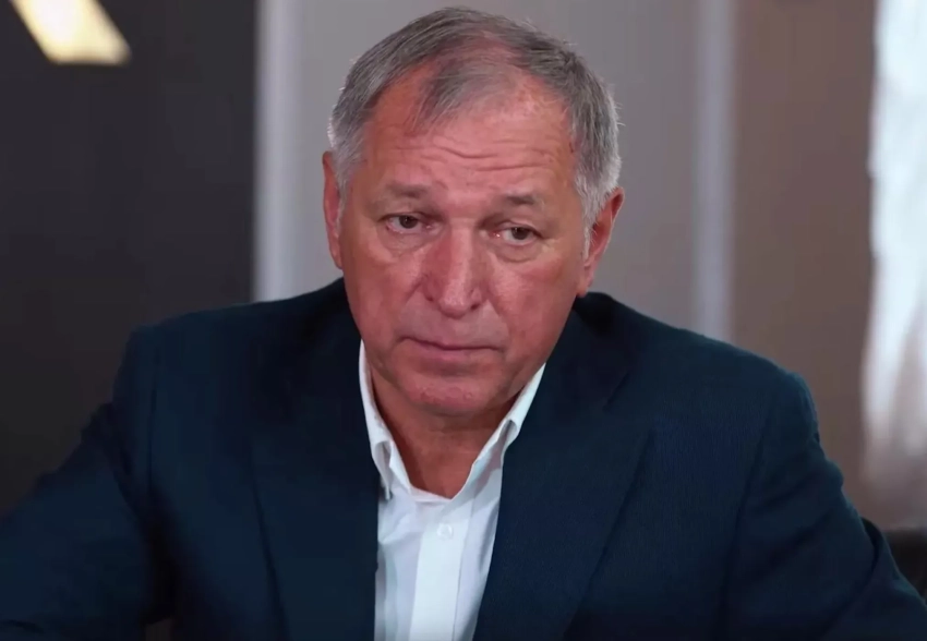 Экс-глава ЮГК Константин Струков оформил миллиарды рублей на любимых женщин и родственников