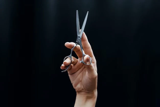 Когда стричь ногти по лунному календарю в декабре 2025 года