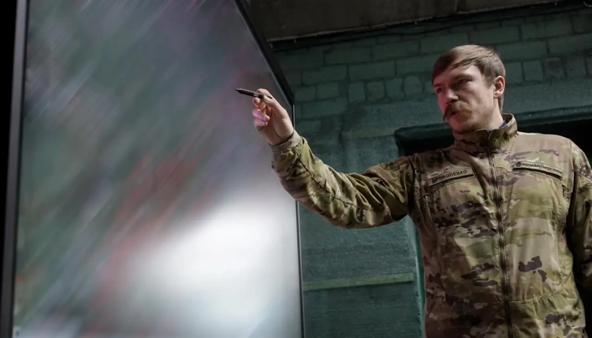 Имеющий опыт попадания в котёл Прокопенко доложил Зеленскому об обстановке