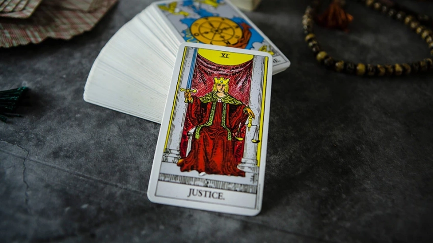 Внимательность и рассудительность: что нас ждет с 1 по 7 декабря согласно карте Таро
