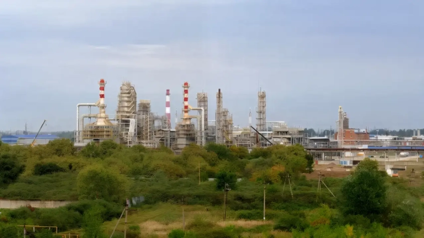 Сообщается о пожаре на Афипском НПЗ в результате атаки противника