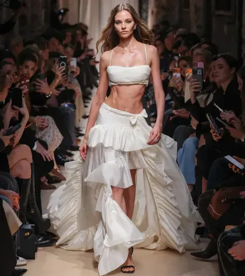 "Мы Леську отмыли, покрасили". Глава модельного агентства Avant рассказала о проблемах Алеси Кафельниковой с карьерой и зависимостями