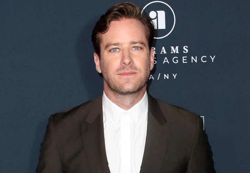 Арми Хаммер, которого обвиняли в каннибализме и домогательствах, может сыграть роль в российском фильме