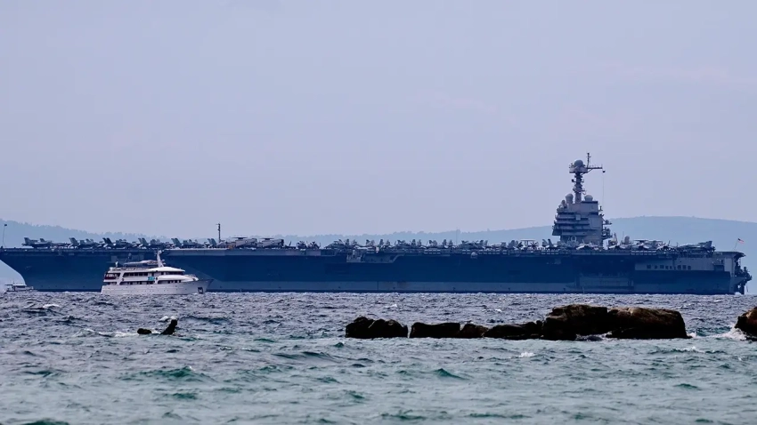 Задушить Мадуро: Трамп тестирует российско-американский конфликт на Венесуэле