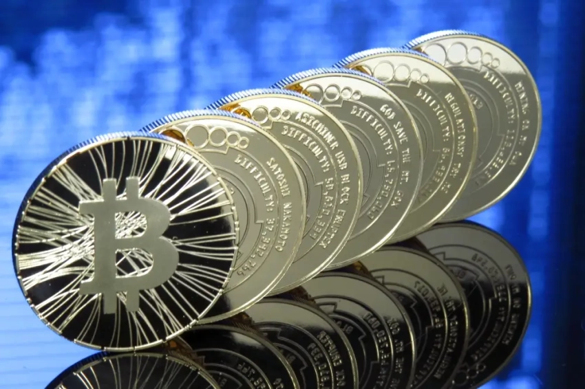 Виноваты «хакеры Ким Чен Ына»: кражи криптовалюты в 2025 году достигли рекорда