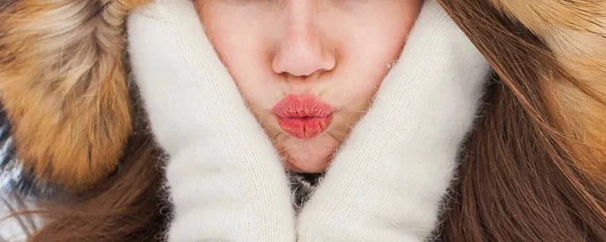 Натуральный спасатель для обветренных губ: как приготовить «волшебный» домашний скраб из двух ингредиентов