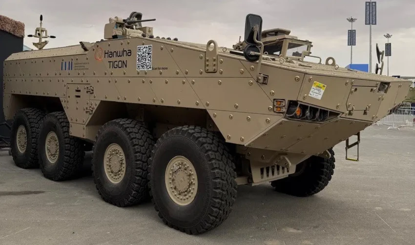 Способна засечь выстрелы: Южная Корея представила бронемашину Tigon