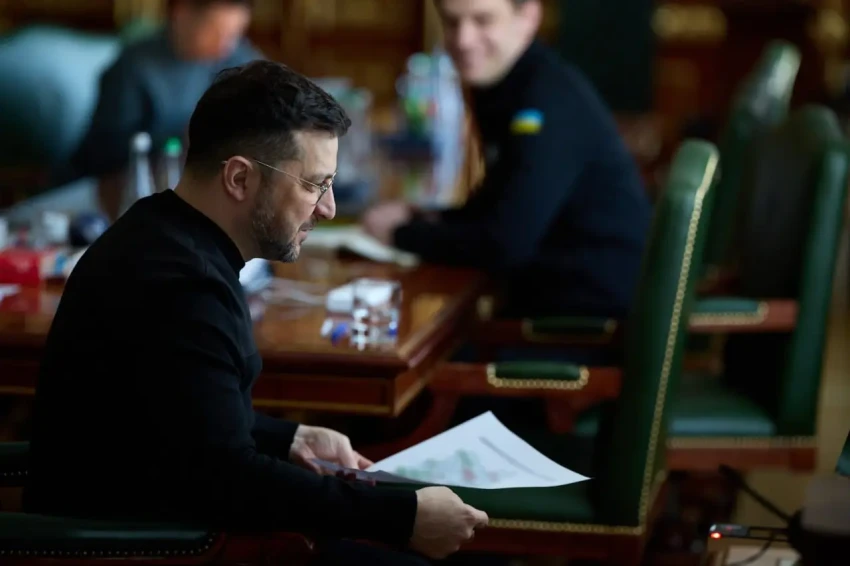 НАБУ даёт понять, что в «схеме Миндича» замешана верхушка киевского режима