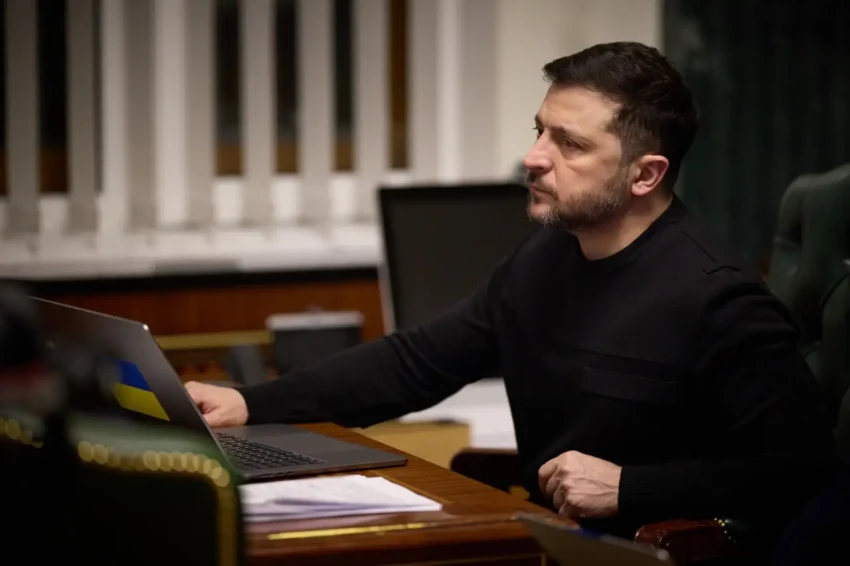 По мнению Зеленского, только вывод российских войск завершит конфликт на Украине