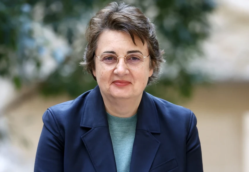 Директор Лувра Лоранс де Кар ушла в отставку на фоне музейных скандалов