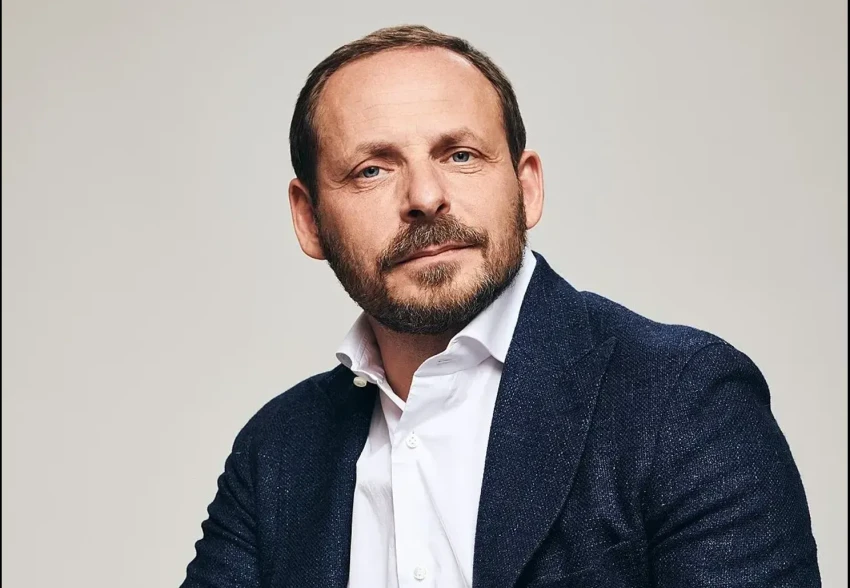 Основатель "Яндекса", миллиардер Аркадий Волож отказался от российского гражданства