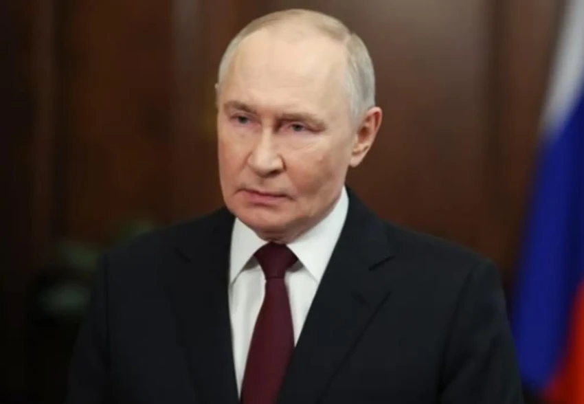 Владимир Путин назвал зарубежные фильмы в российском прокате "совершенно тупыми"